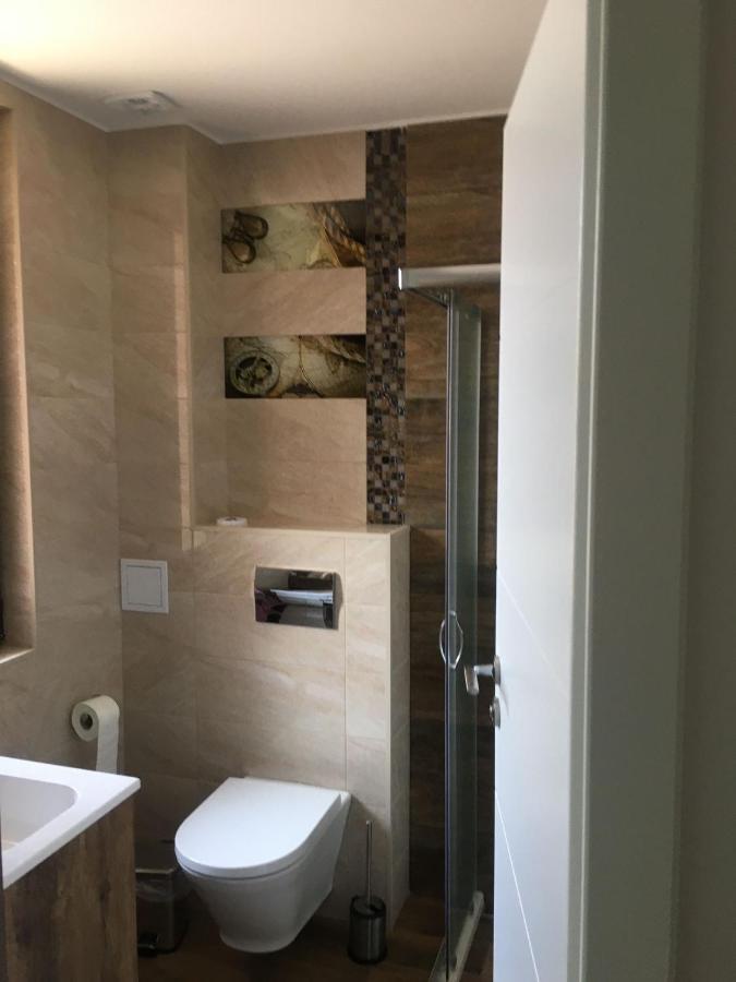 Stella Guesthouse ساباريفا بانيا المظهر الخارجي الصورة